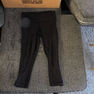 Lululemon size 2/4 crop black leggings